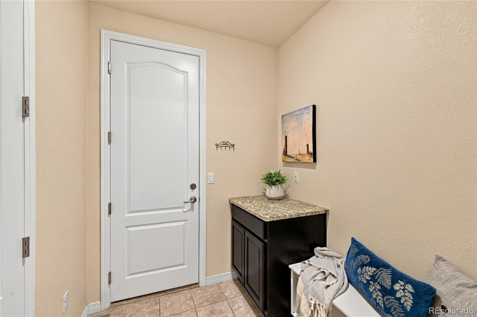 MLS Image #15 for 18475 w 83rd drive,arvada, Colorado
