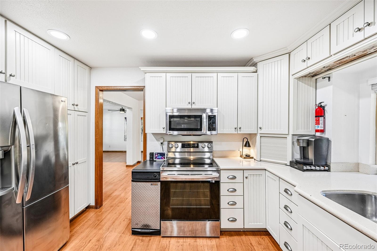 MLS Image #14 for 3637 s waco street,aurora, Colorado