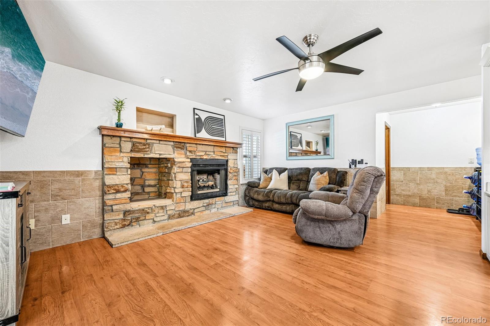 MLS Image #5 for 3637 s waco street,aurora, Colorado