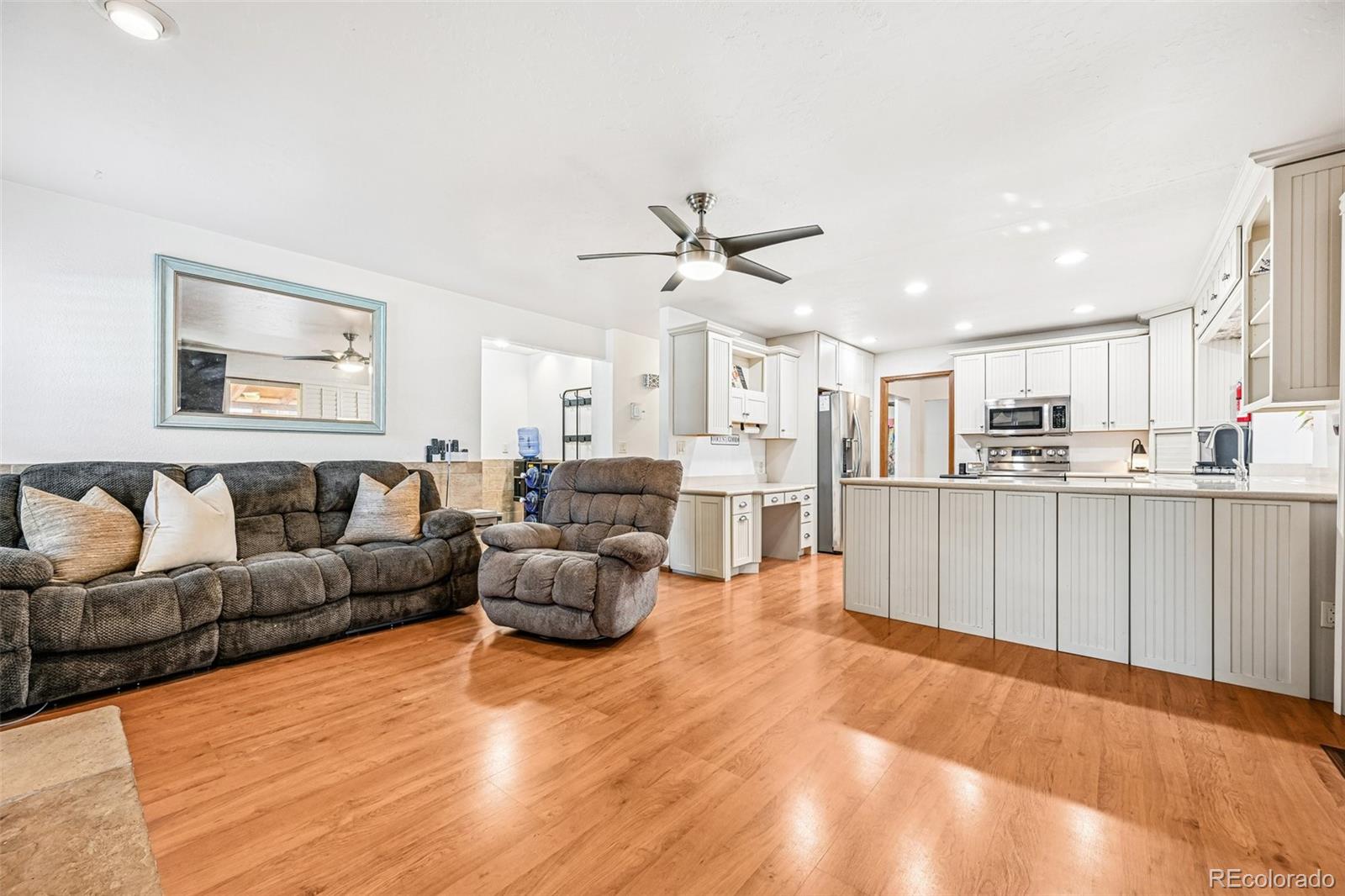 MLS Image #6 for 3637 s waco street,aurora, Colorado
