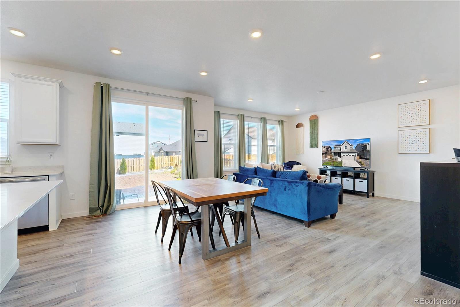 MLS Image #5 for 13081 e 110th place,commerce city, Colorado