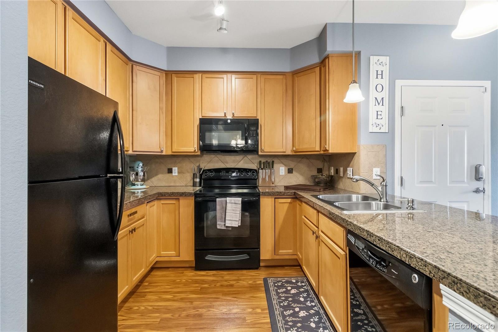 MLS Image #7 for 8779 s kipling way,littleton, Colorado