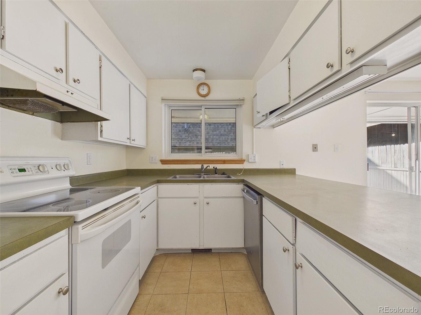 MLS Image #7 for 11430 w 17th place,lakewood, Colorado