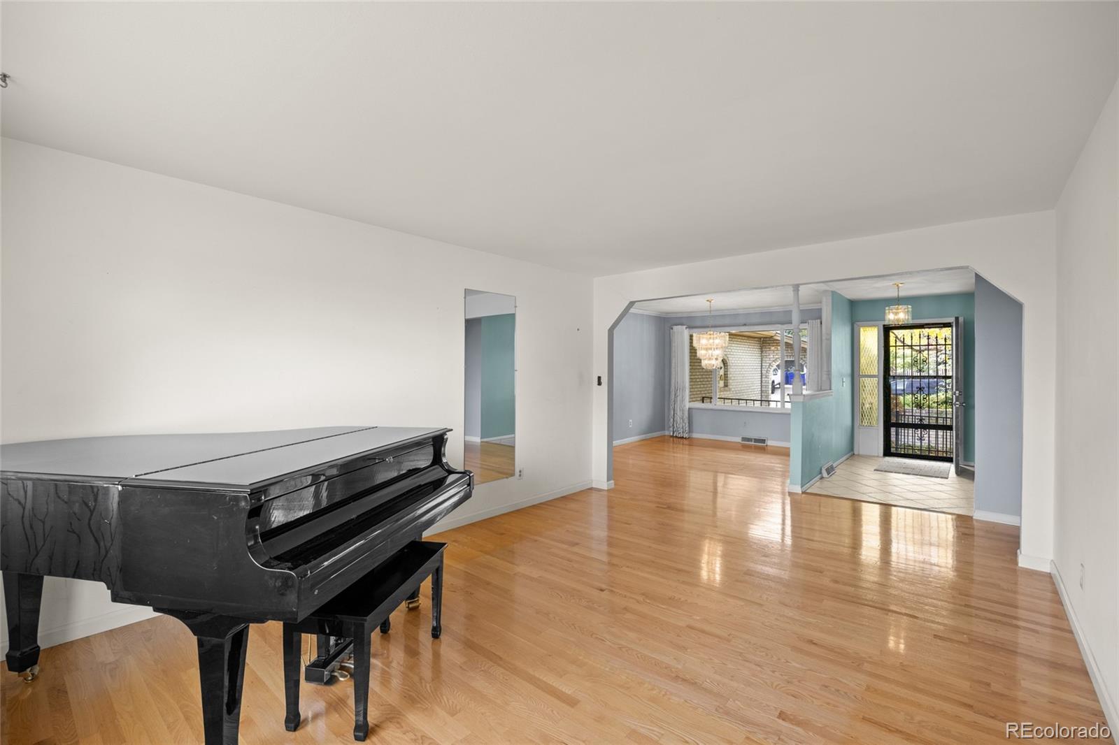 MLS Image #11 for 5246 s perry court,littleton, Colorado