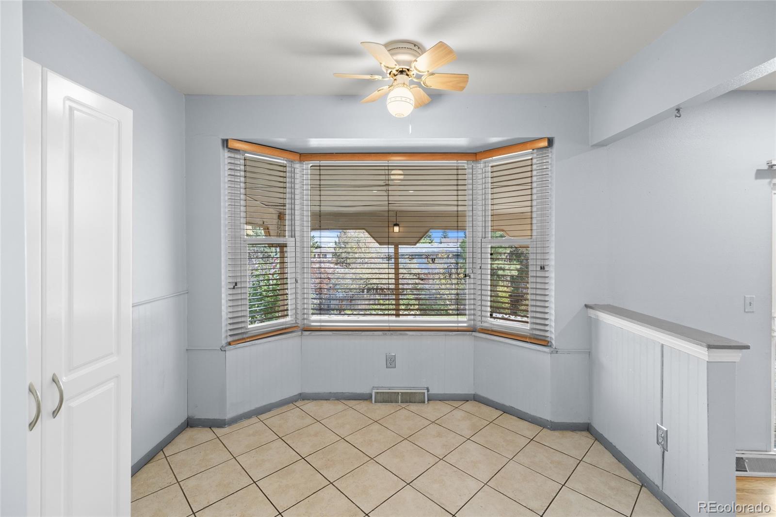 MLS Image #15 for 5246 s perry court,littleton, Colorado