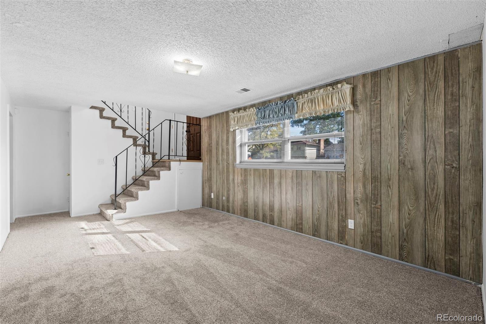 MLS Image #17 for 11419 e virginia drive,aurora, Colorado