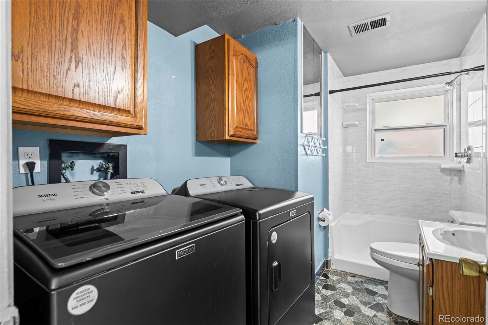 MLS Image #19 for 11419 e virginia drive,aurora, Colorado