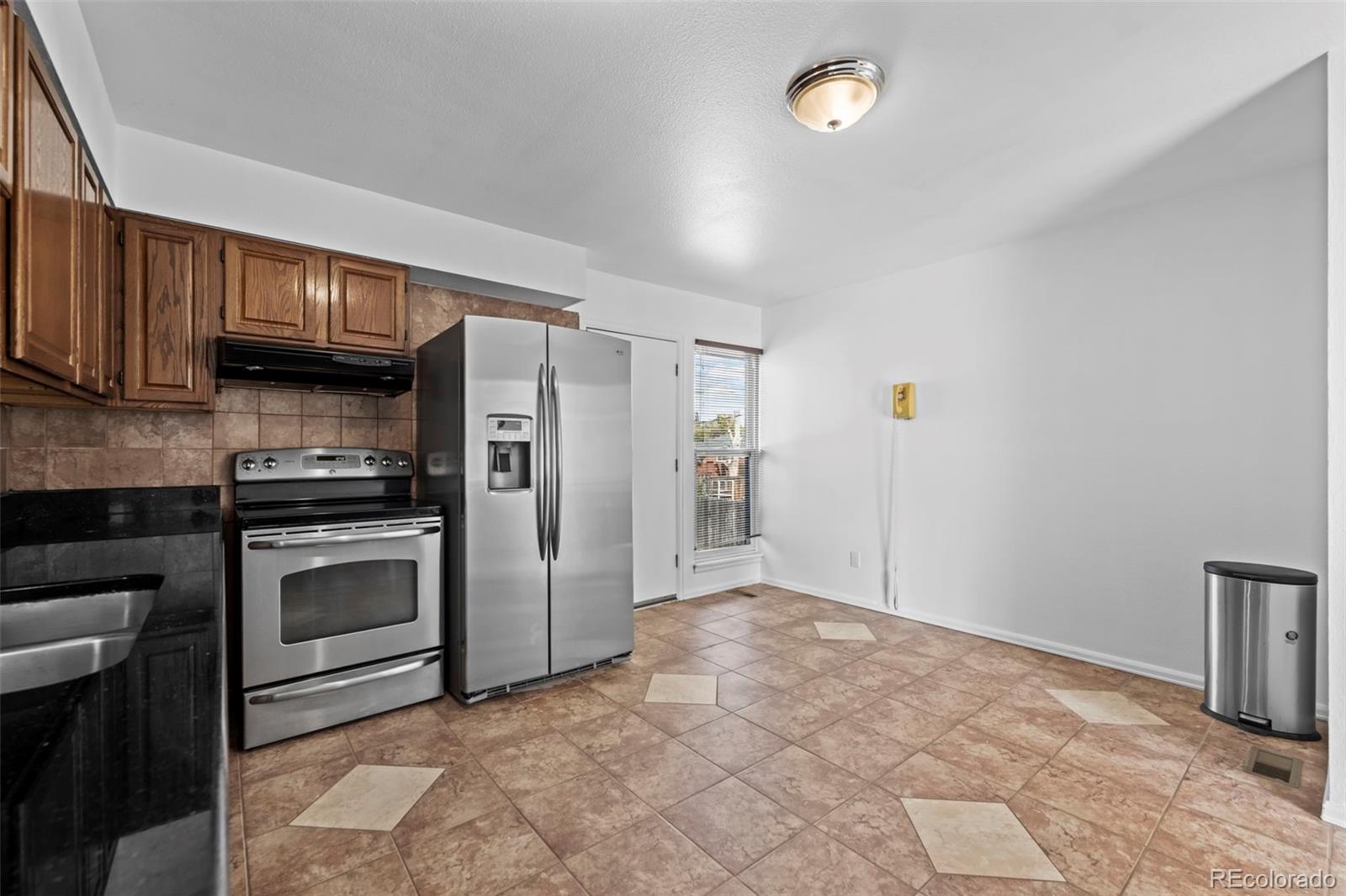 MLS Image #8 for 11419 e virginia drive,aurora, Colorado