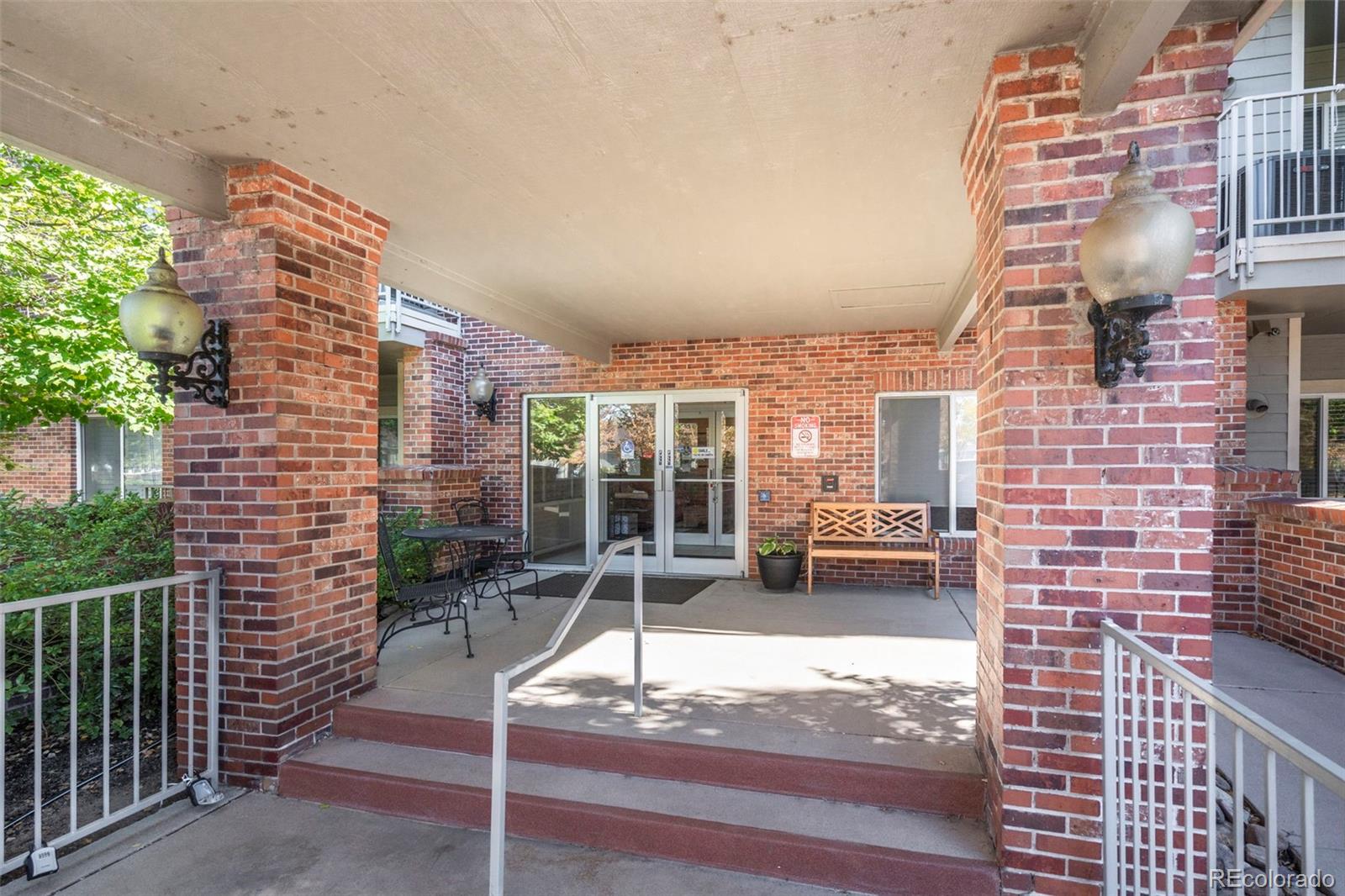 MLS Image #2 for 2895 w riverwalk circle,littleton, Colorado