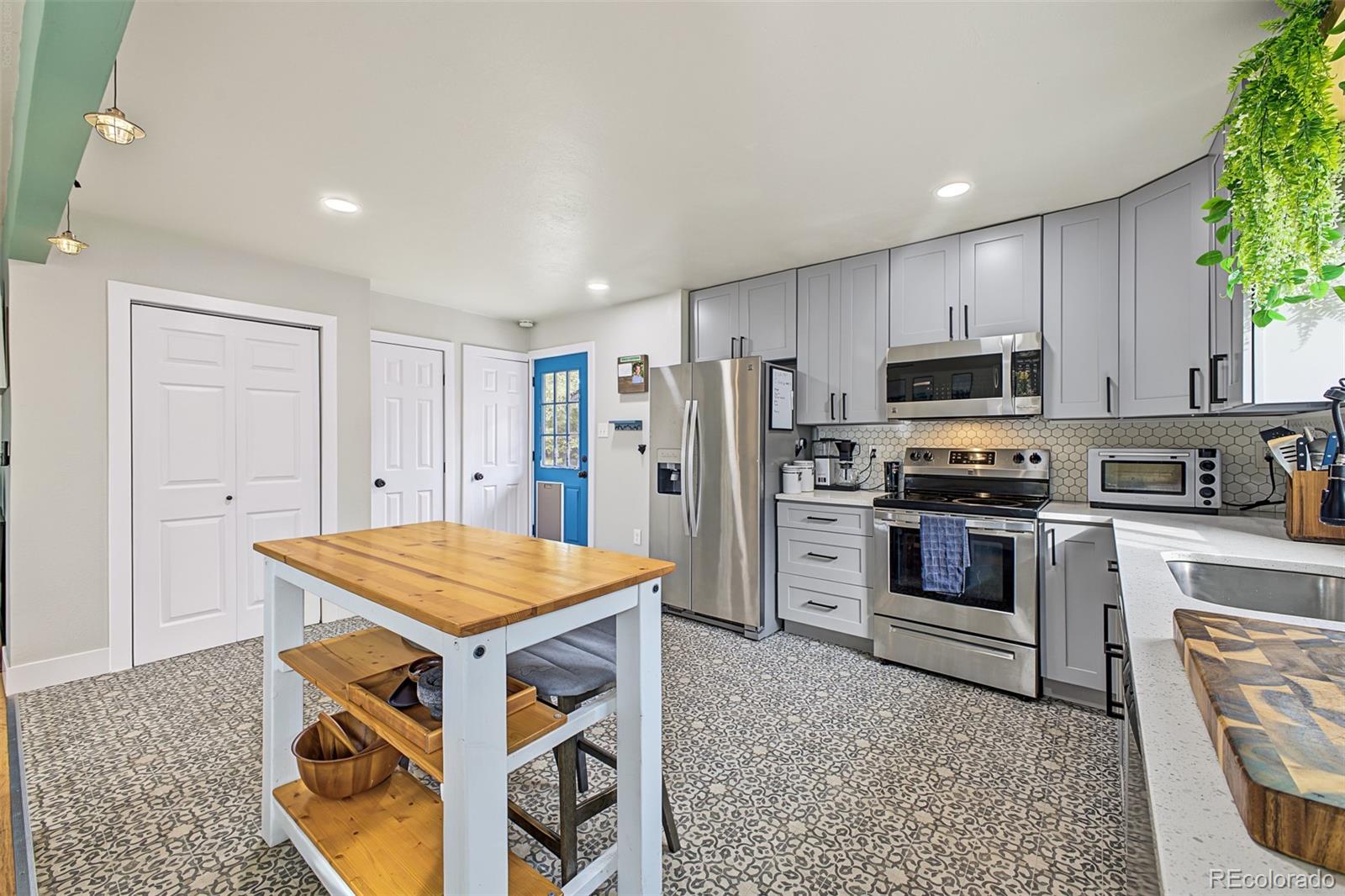 MLS Image #9 for 800  lowell boulevard,denver, Colorado