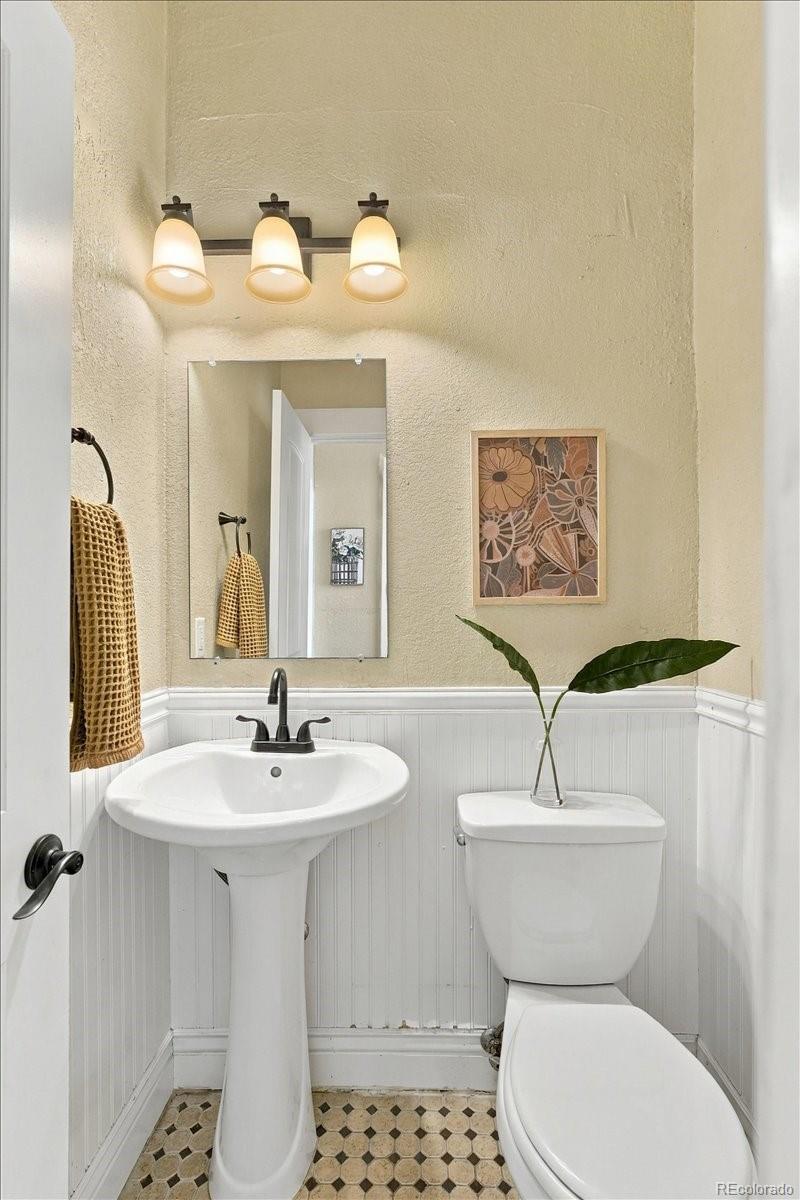 MLS Image #27 for 3150 w 26th avenue,denver, Colorado