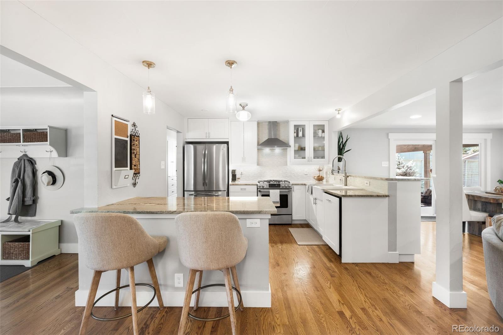 MLS Image #12 for 3333 s bellaire street,denver, Colorado