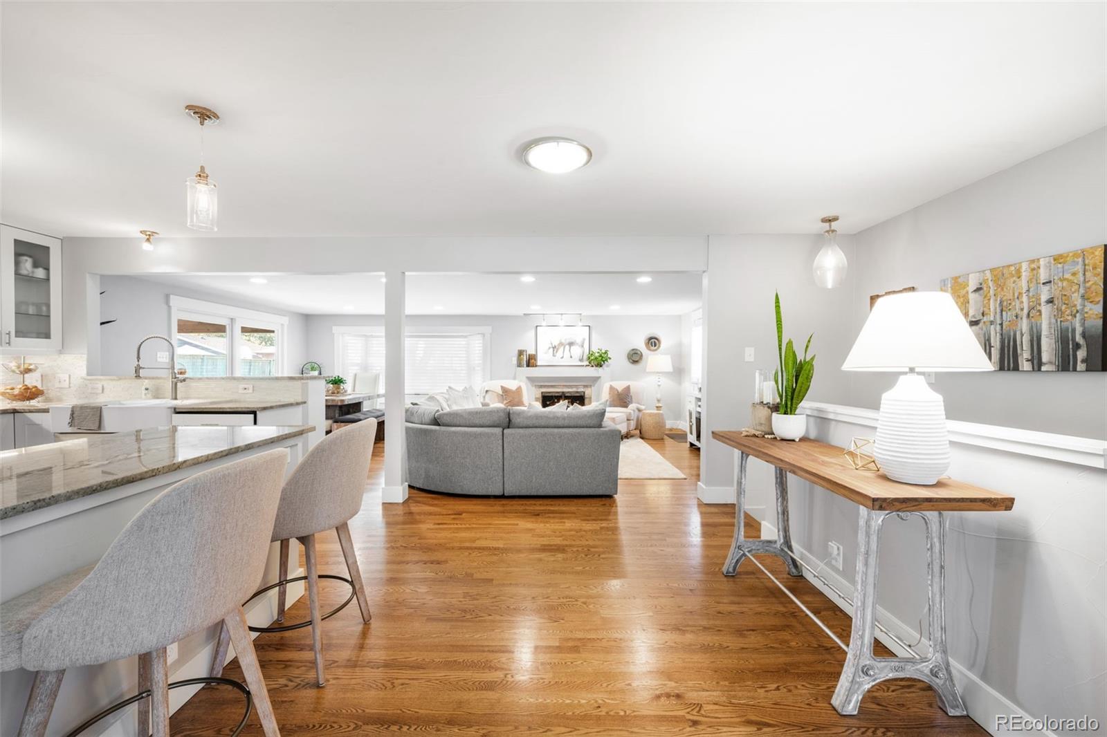 MLS Image #15 for 3333 s bellaire street,denver, Colorado