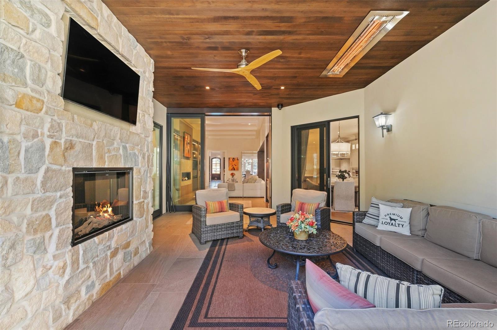 MLS Image #14 for 2260 s jackson street,denver, Colorado