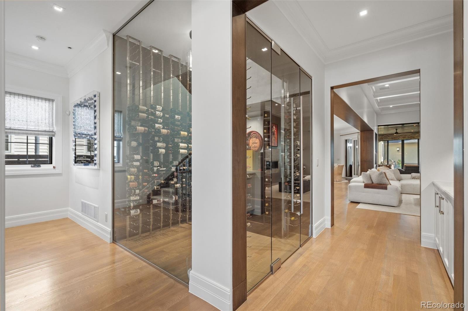 MLS Image #2 for 2260 s jackson street,denver, Colorado