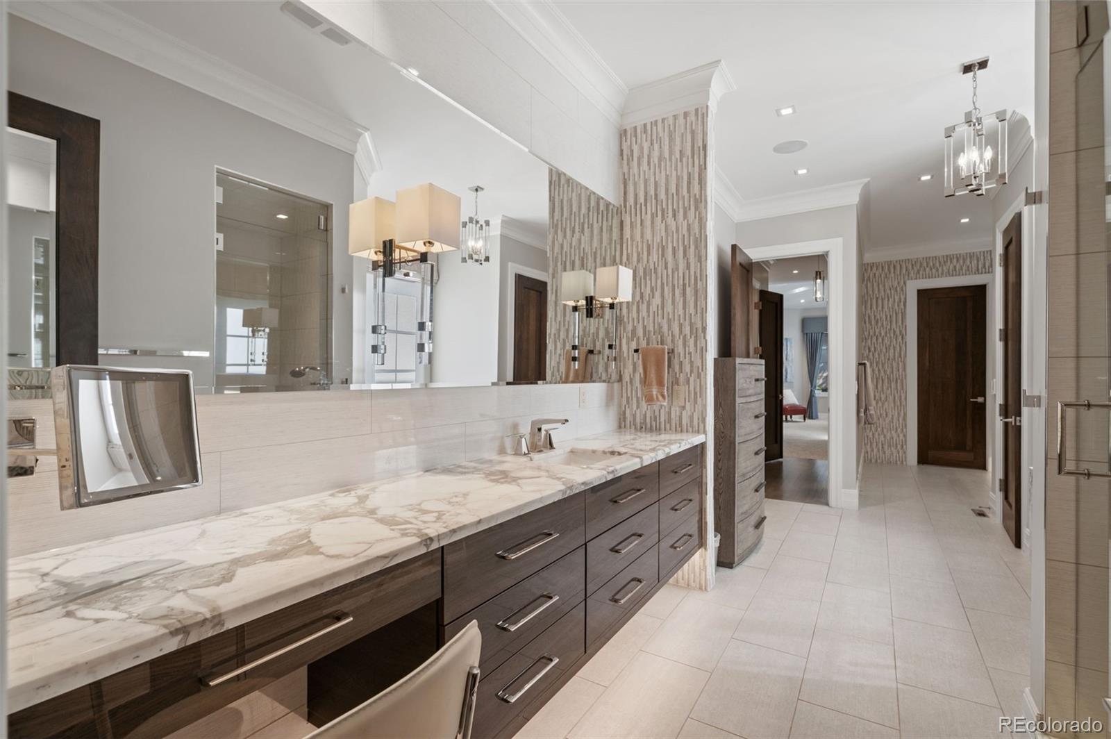 MLS Image #20 for 2260 s jackson street,denver, Colorado