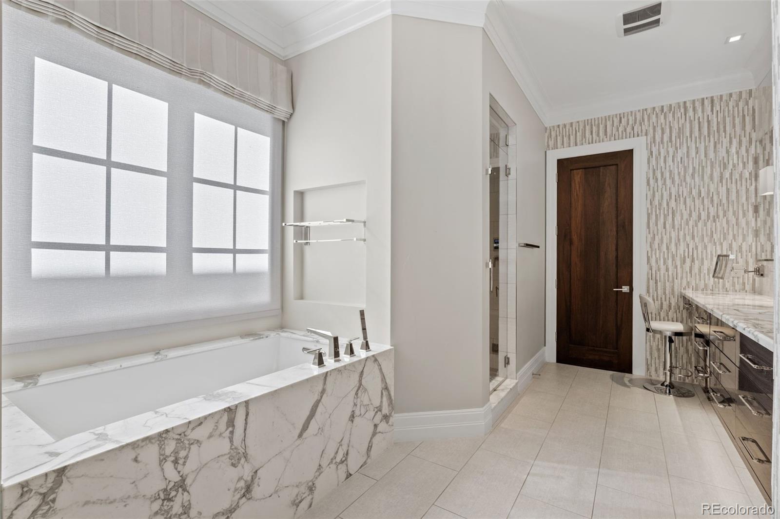 MLS Image #21 for 2260 s jackson street,denver, Colorado