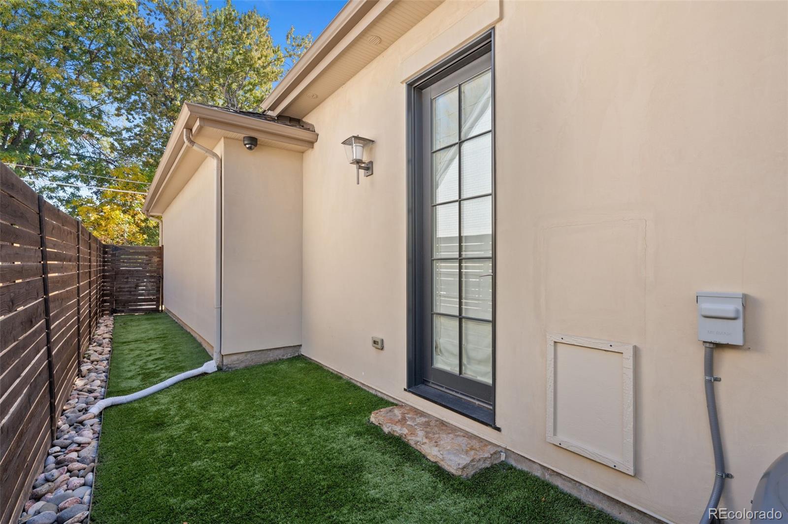 MLS Image #26 for 2260 s jackson street,denver, Colorado