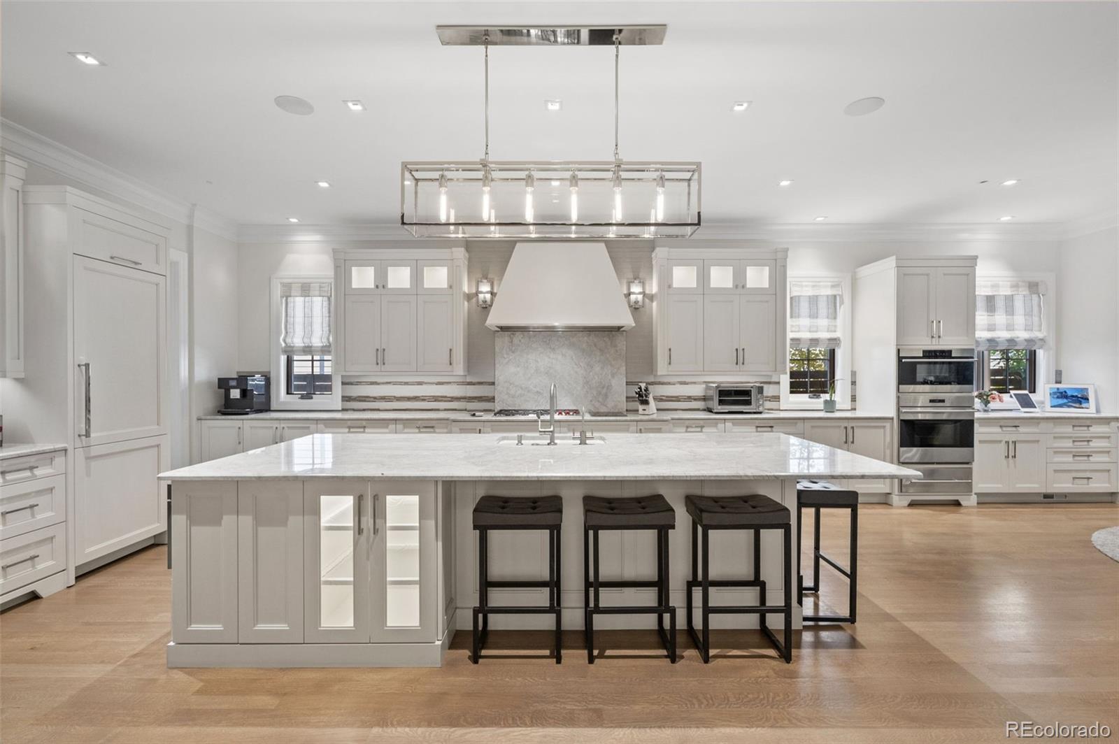 MLS Image #5 for 2260 s jackson street,denver, Colorado