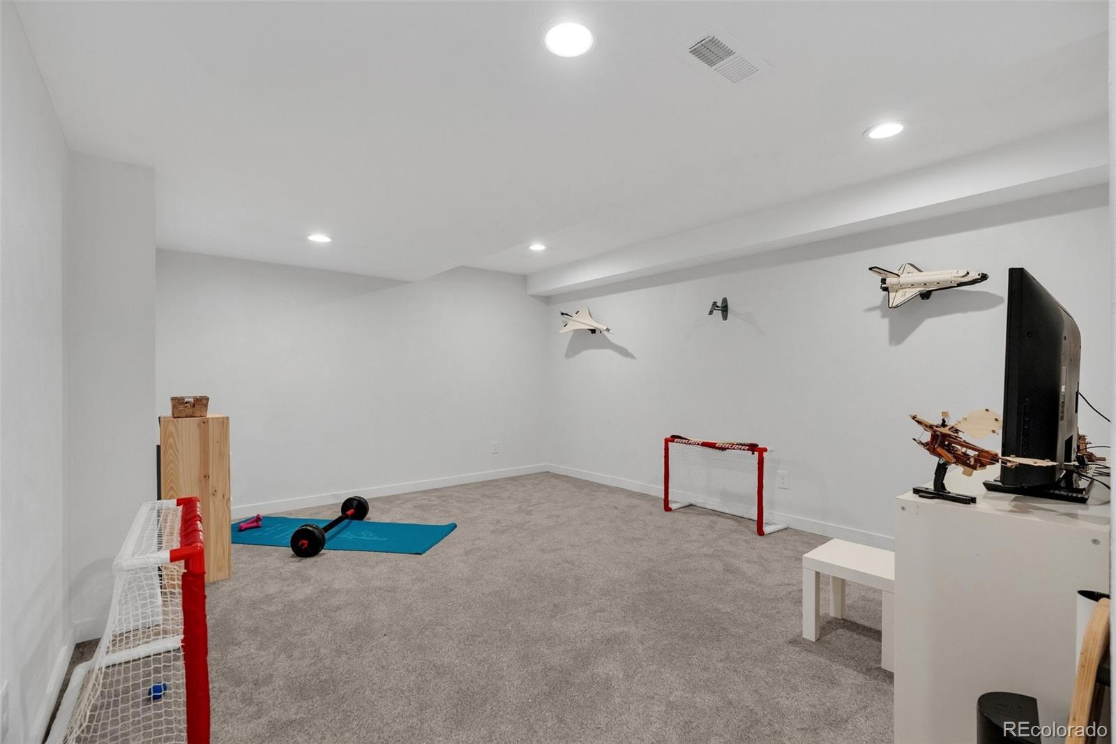 MLS Image #41 for 6464 s hudson street,centennial, Colorado