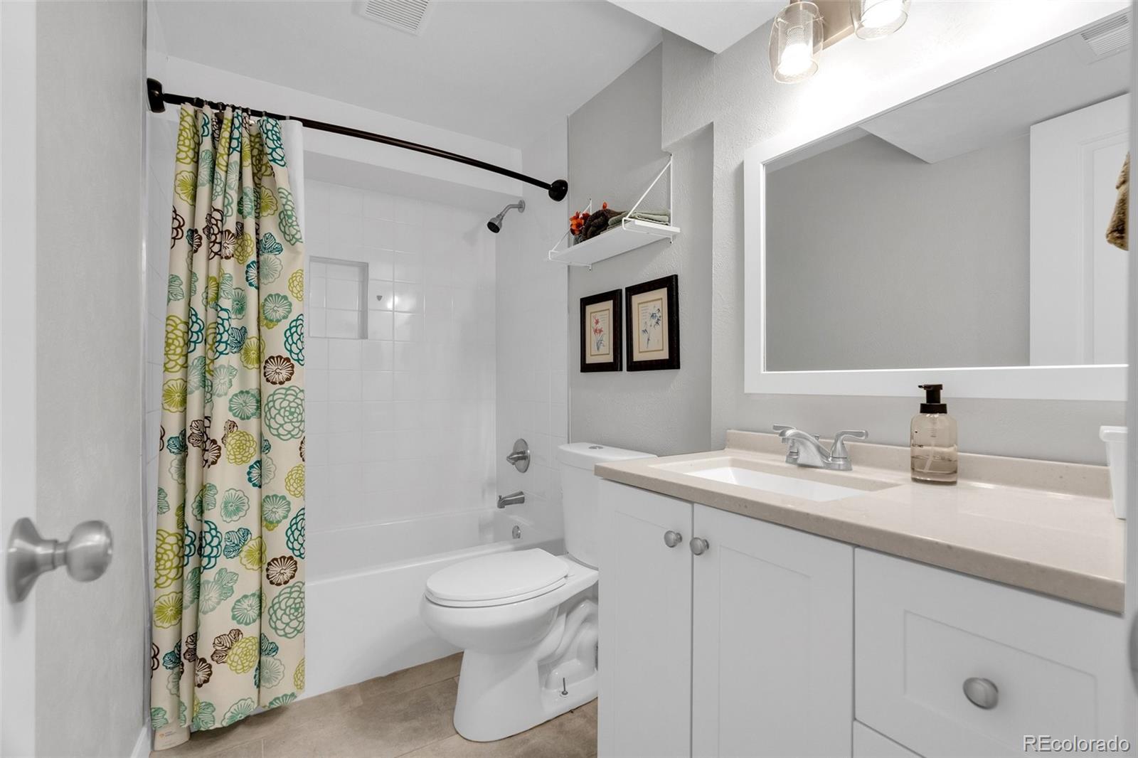 MLS Image #43 for 6464 s hudson street,centennial, Colorado
