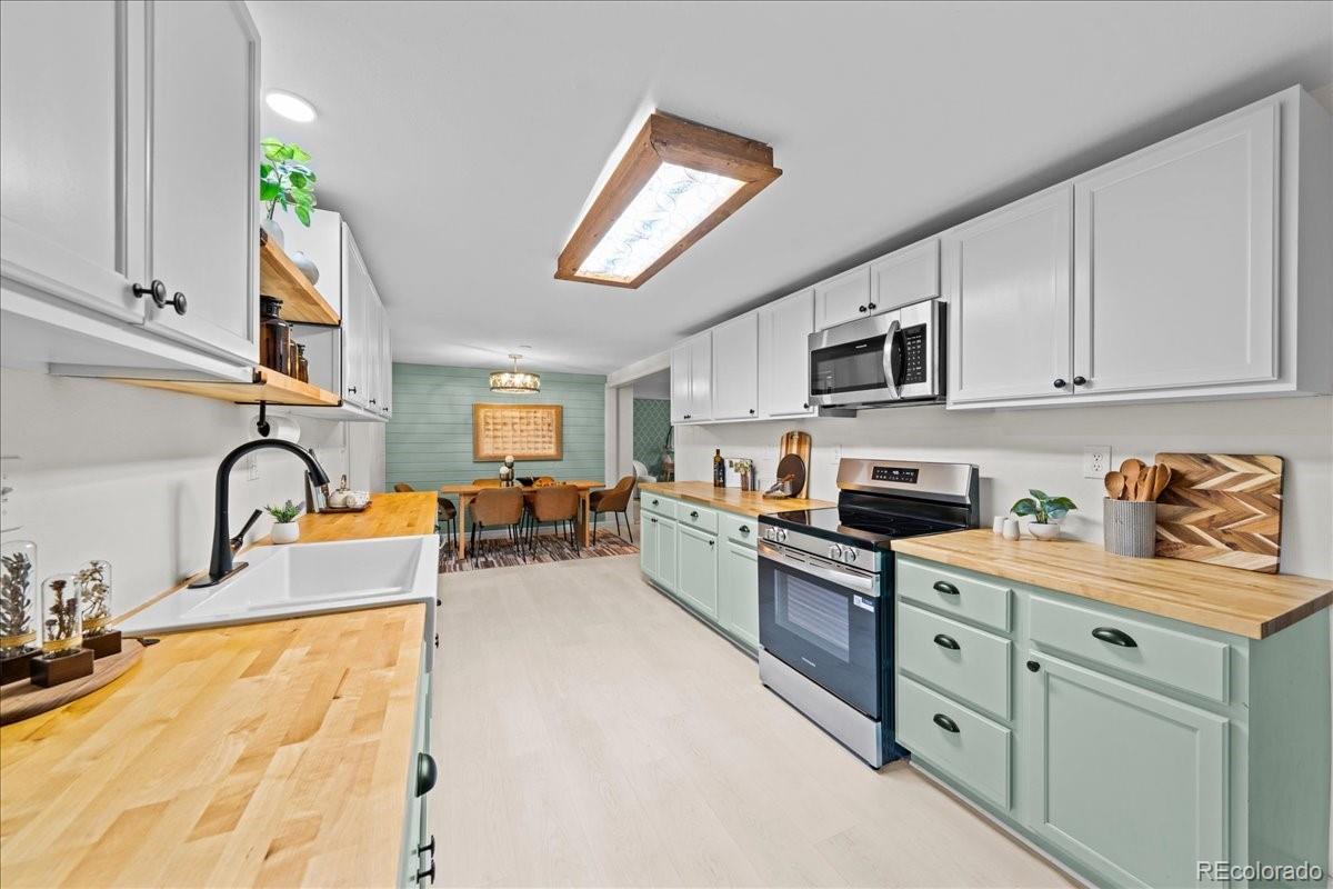 MLS Image #8 for 306  juniper place,loveland, Colorado