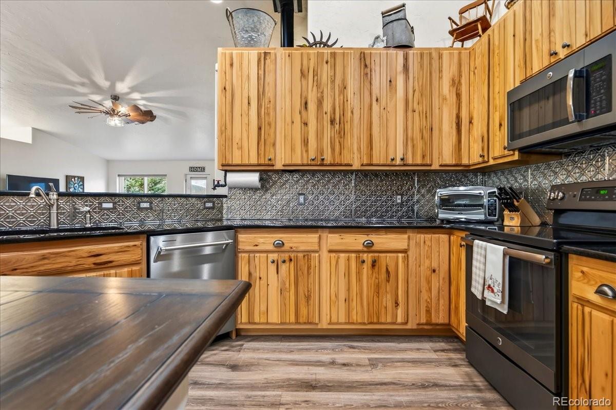 MLS Image #6 for 233 e nevava street,hot sulphur springs, Colorado