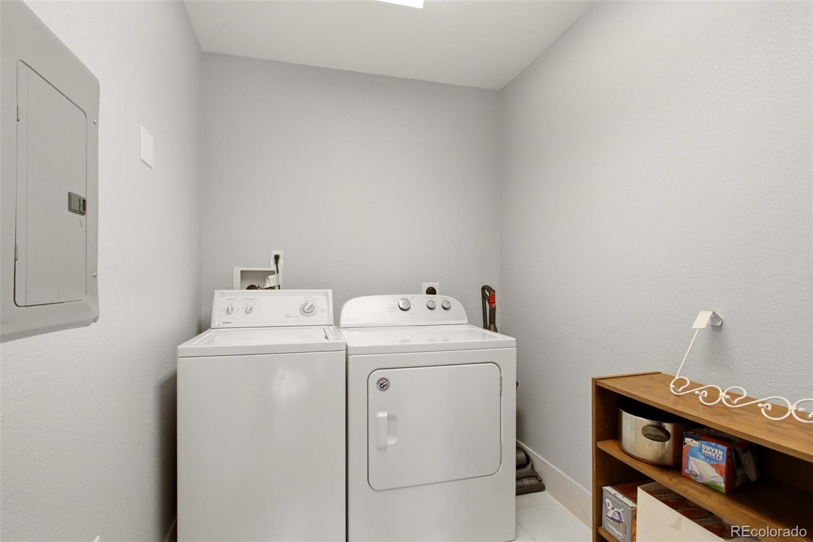 MLS Image #14 for 1415 n washington street,denver, Colorado