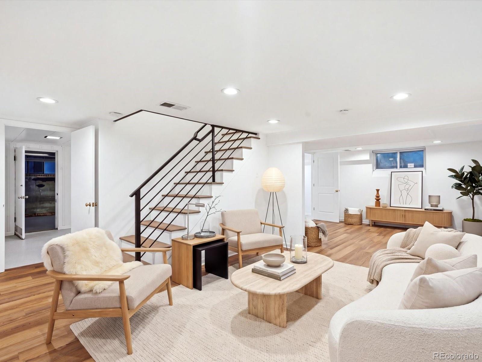 MLS Image #22 for 1551  krameria street,denver, Colorado