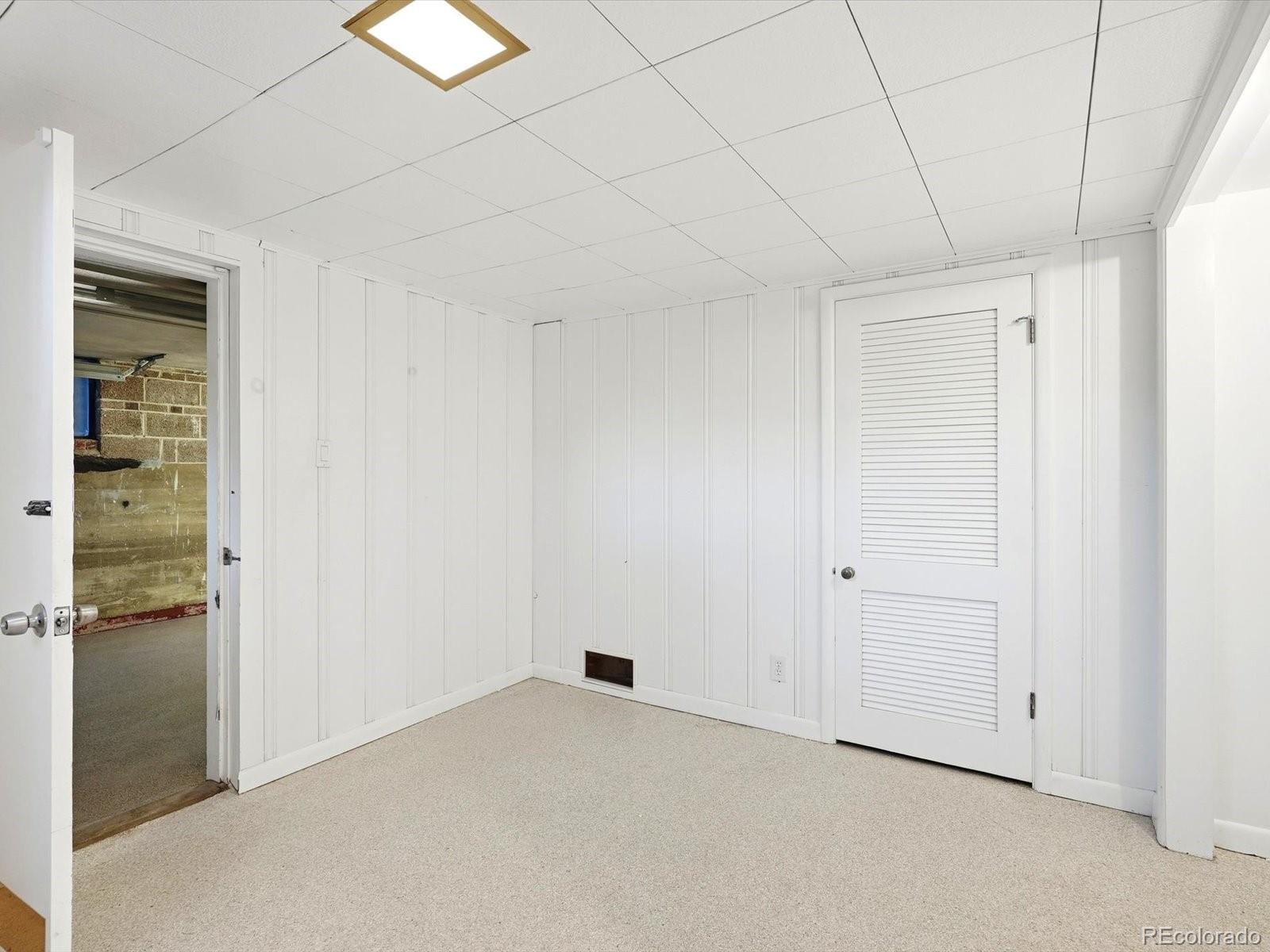 MLS Image #28 for 1551  krameria street,denver, Colorado