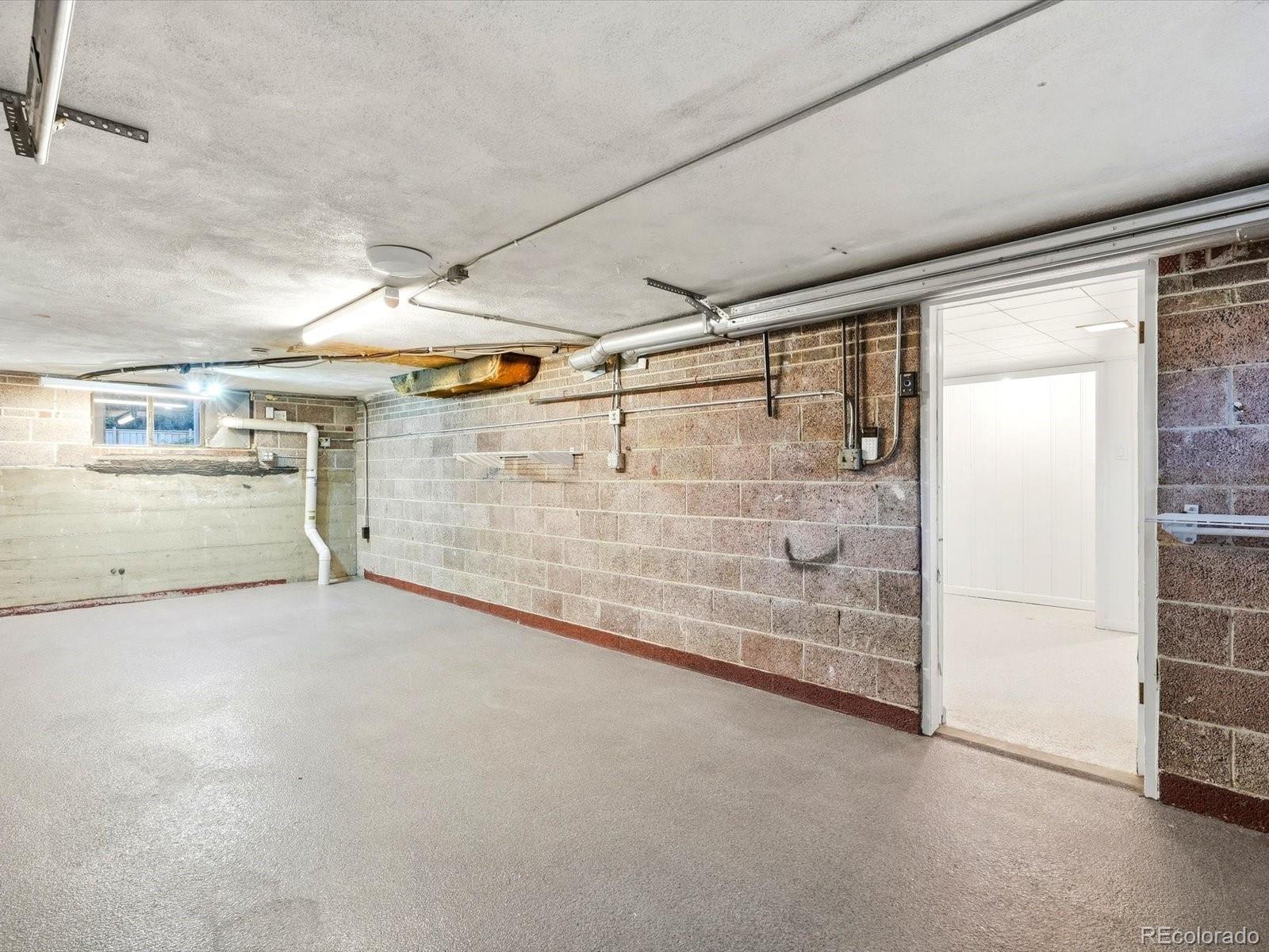 MLS Image #31 for 1551  krameria street,denver, Colorado