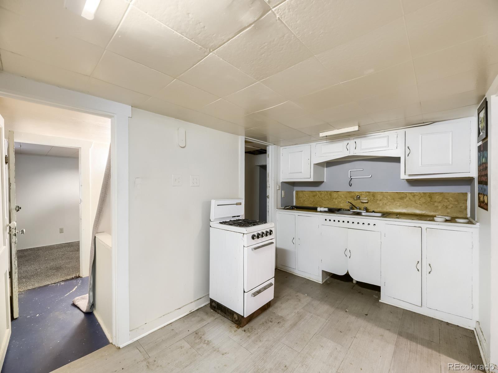MLS Image #12 for 3925 w 35th avenue,denver, Colorado