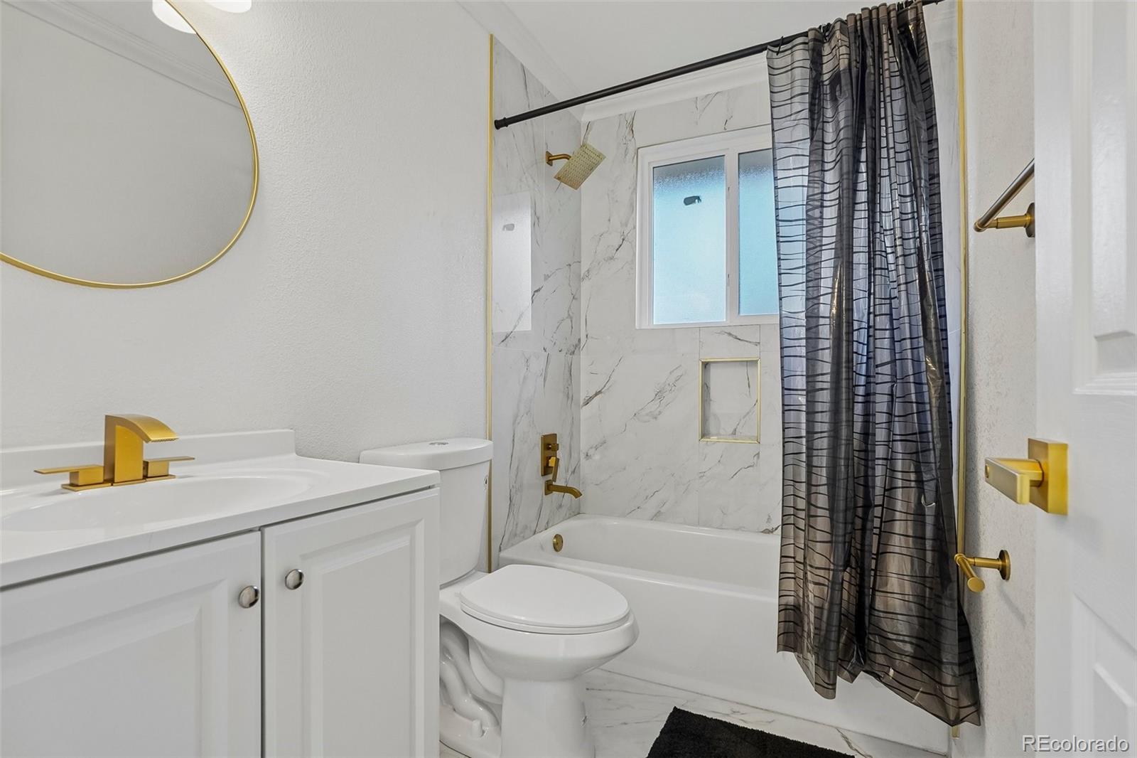 MLS Image #14 for 7620  acoma court,denver, Colorado