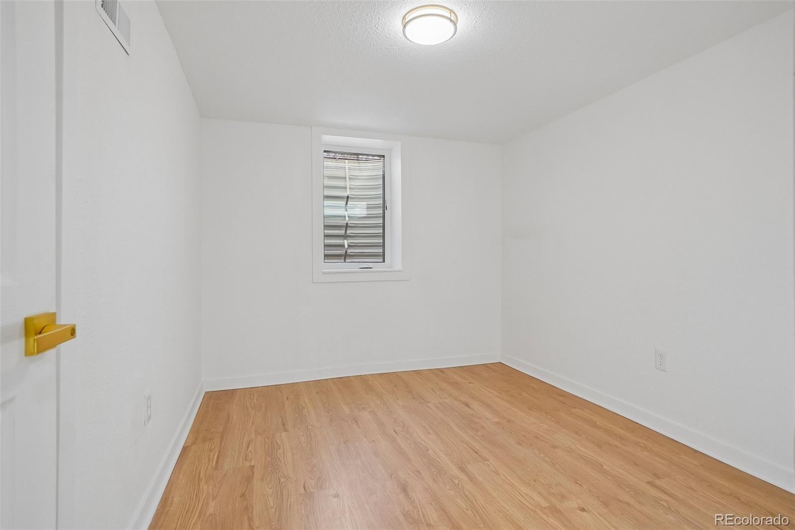 MLS Image #20 for 7620  acoma court,denver, Colorado