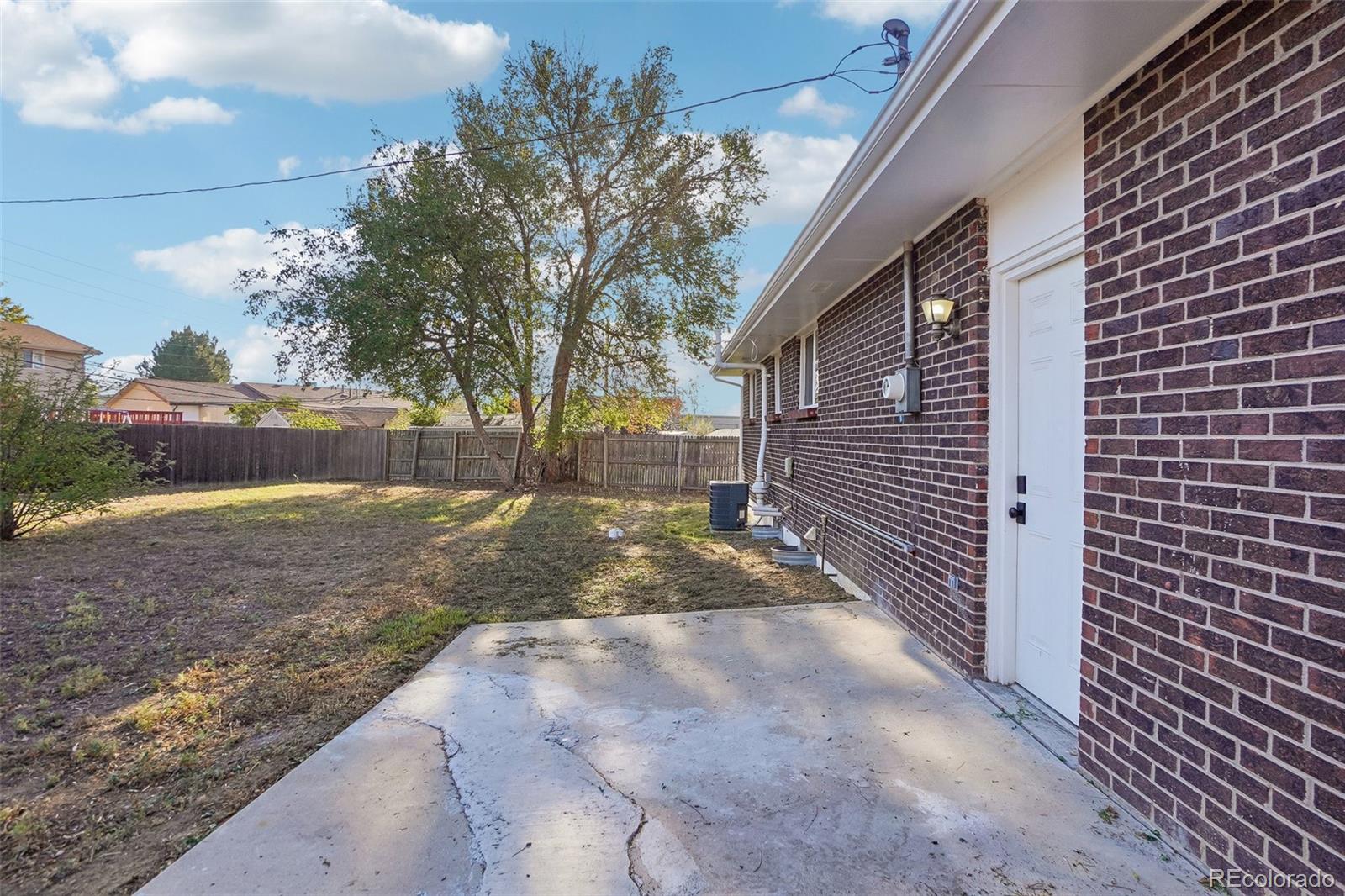 MLS Image #25 for 7620  acoma court,denver, Colorado