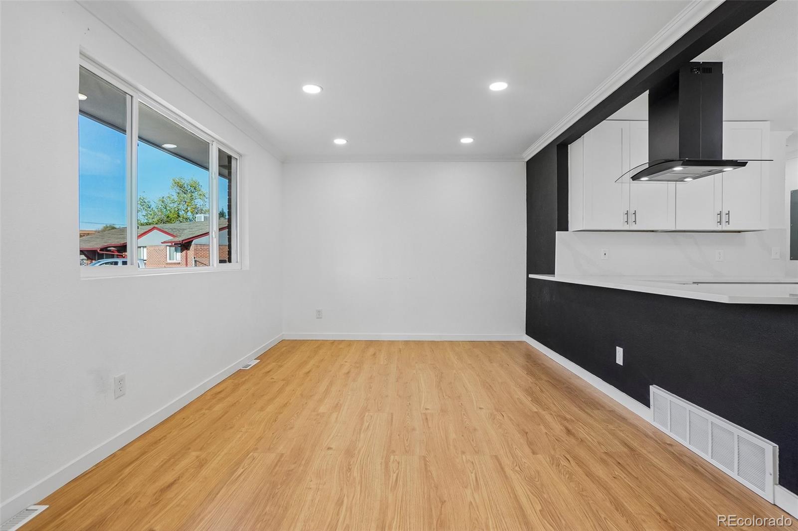 MLS Image #4 for 7620  acoma court,denver, Colorado