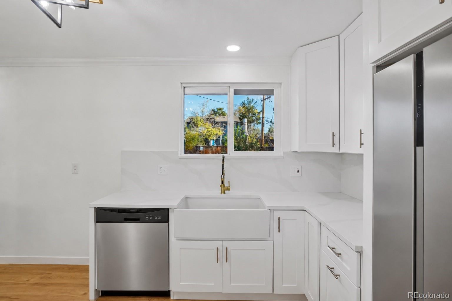 MLS Image #8 for 7620  acoma court,denver, Colorado