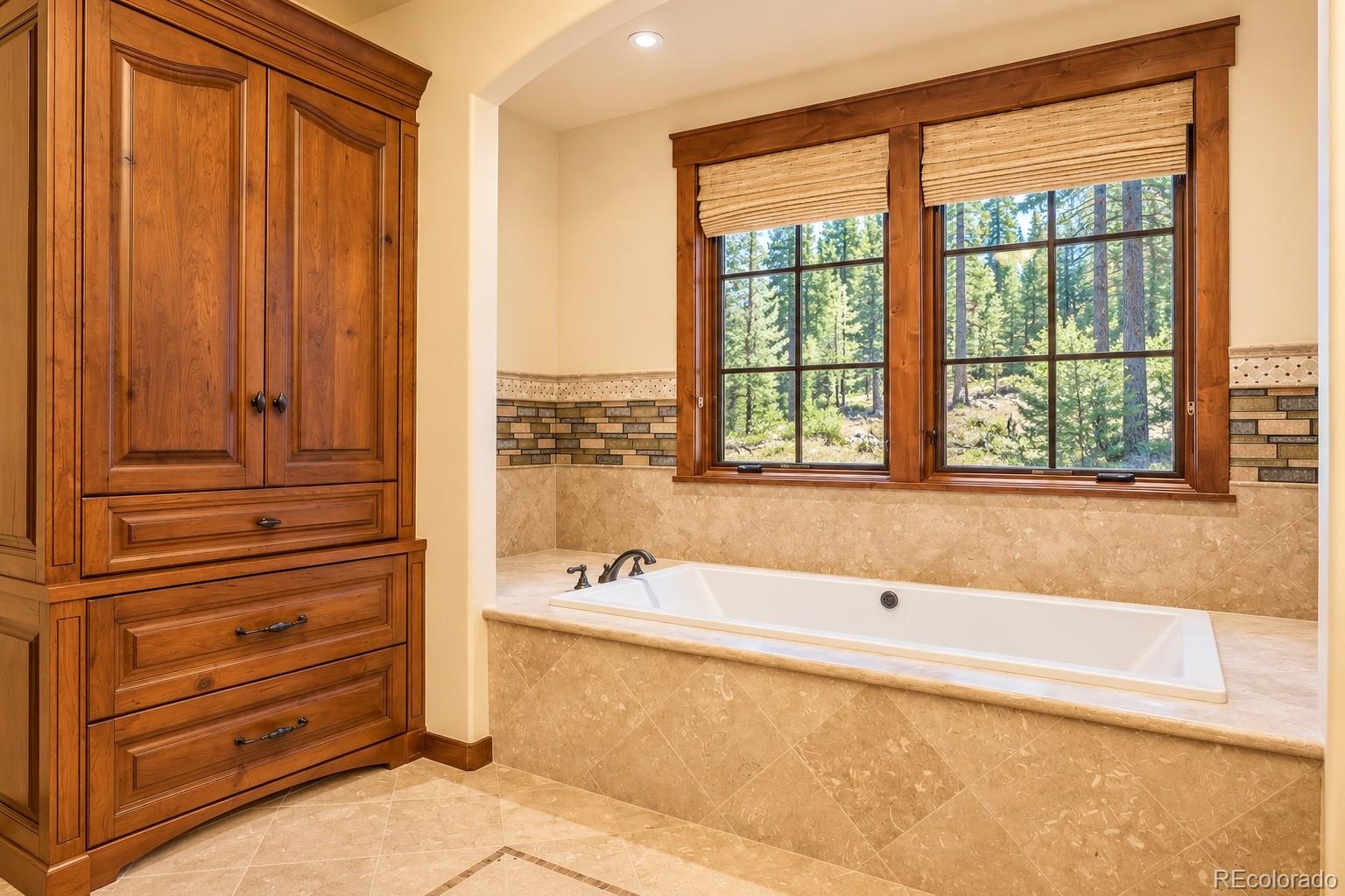 MLS Image #10 for 22 e trade court,keystone, Colorado