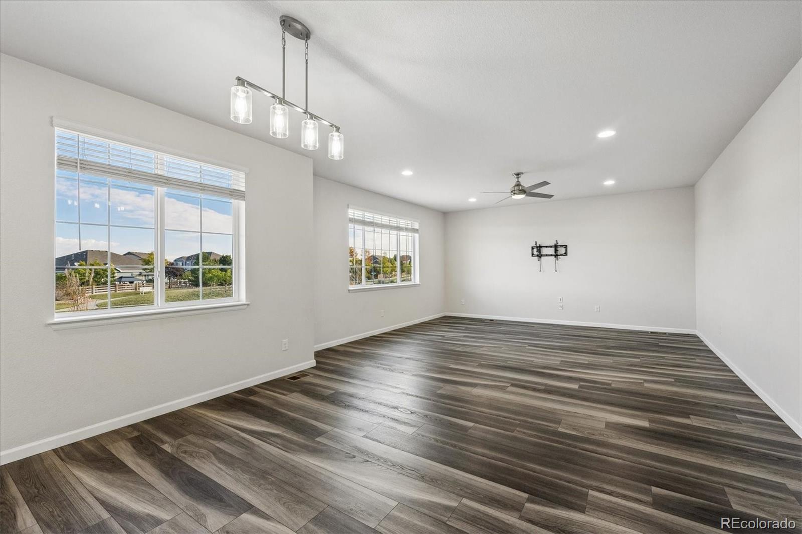 MLS Image #10 for 16851 e 110th avenue,commerce city, Colorado