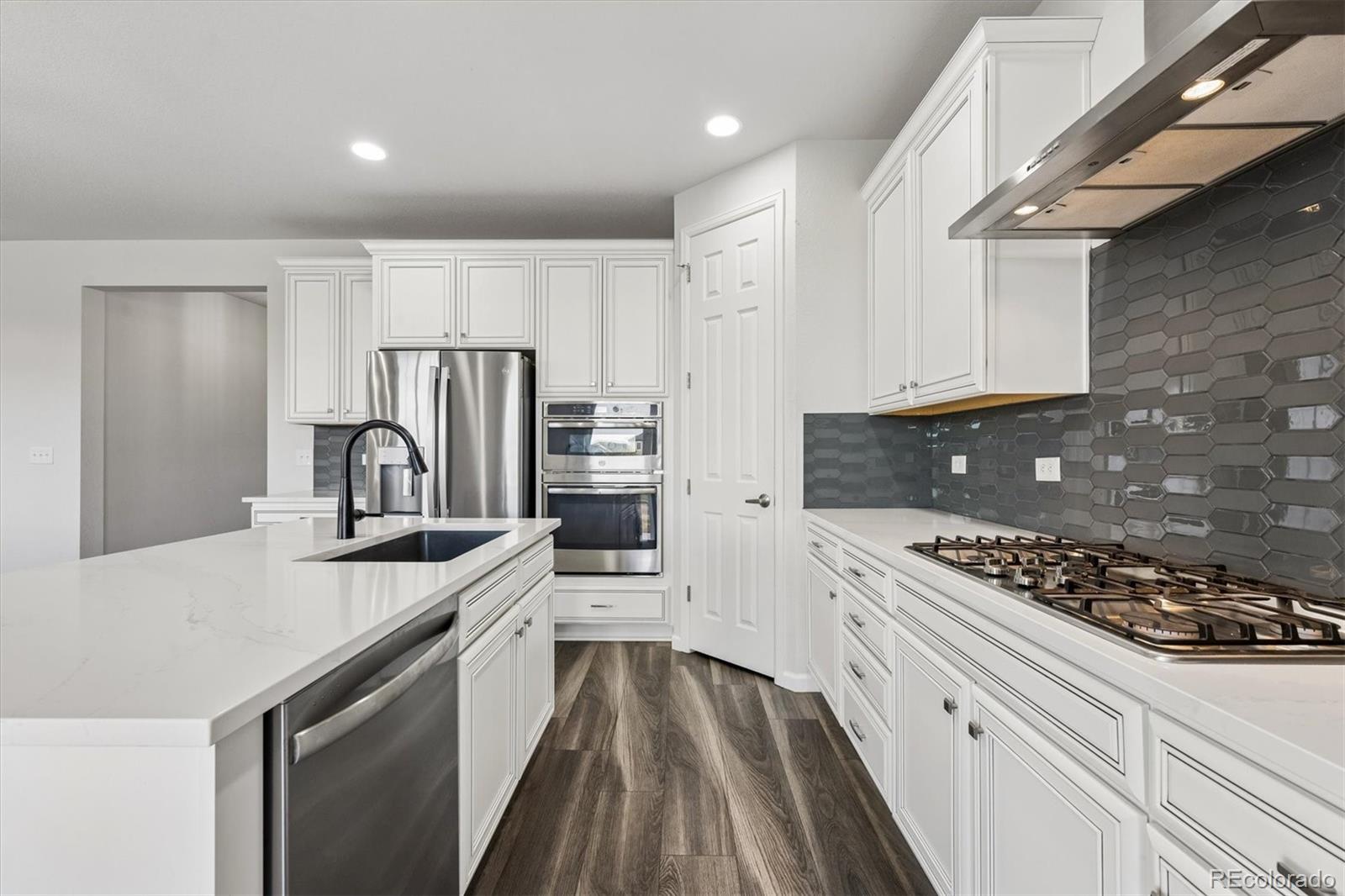 MLS Image #8 for 16851 e 110th avenue,commerce city, Colorado