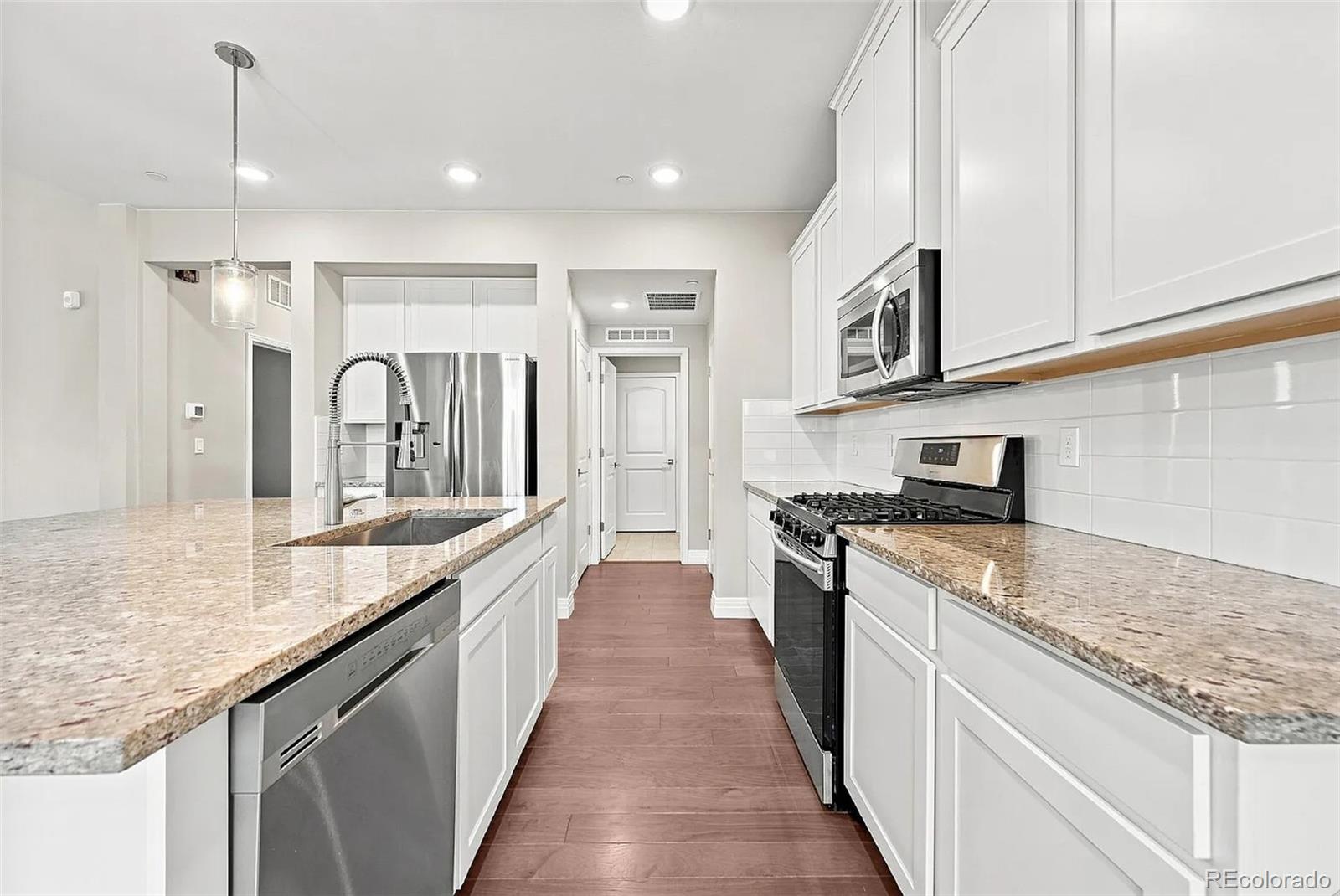 MLS Image #6 for 1841 s dunkirk street,aurora, Colorado