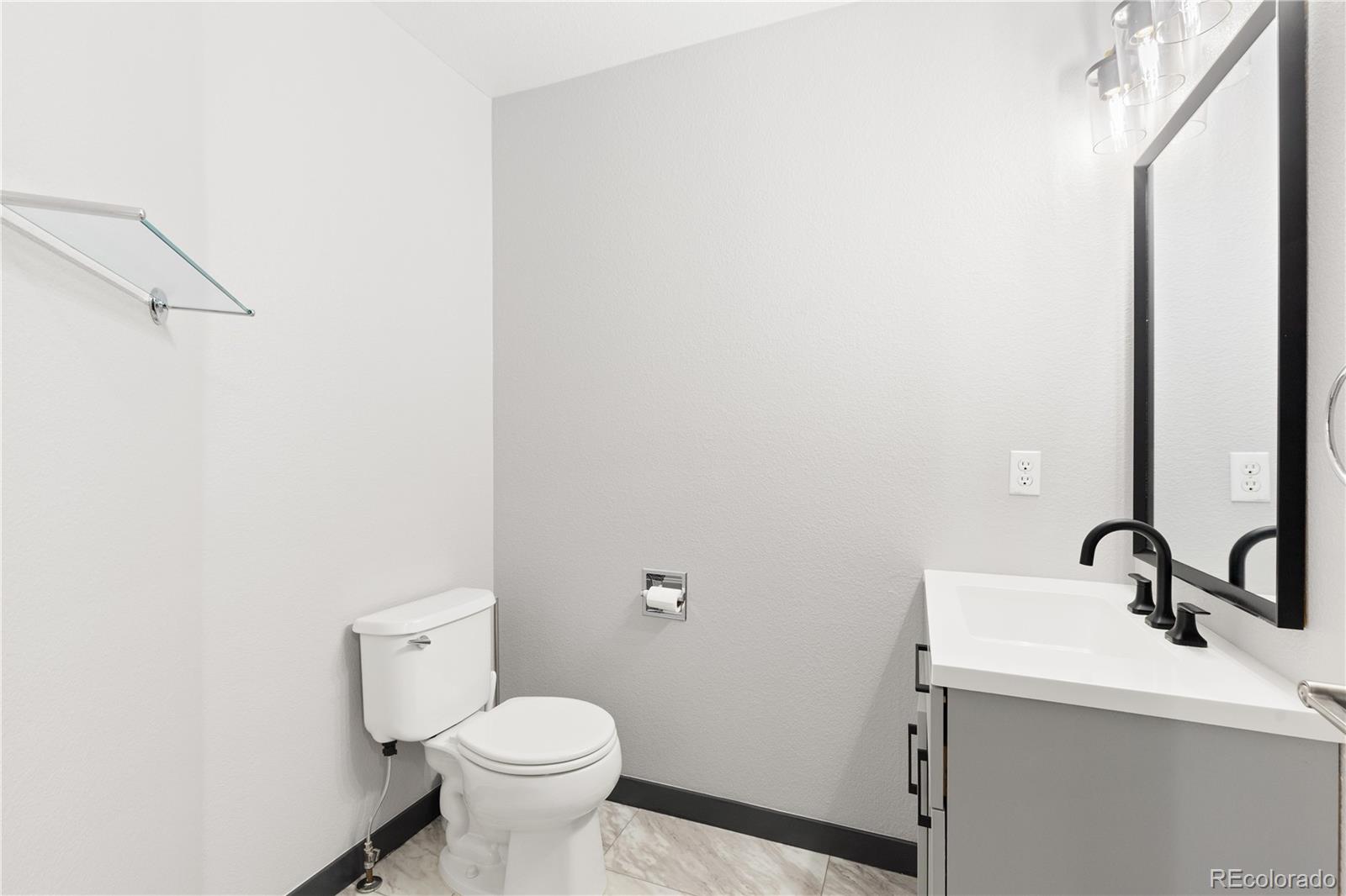 MLS Image #15 for 2807 s coors drive,lakewood, Colorado