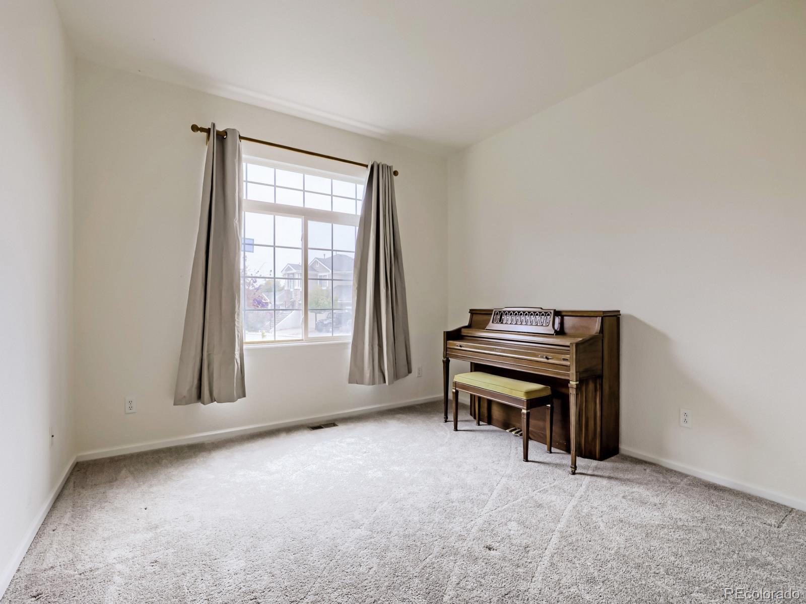 MLS Image #24 for 13962  legend way,broomfield, Colorado