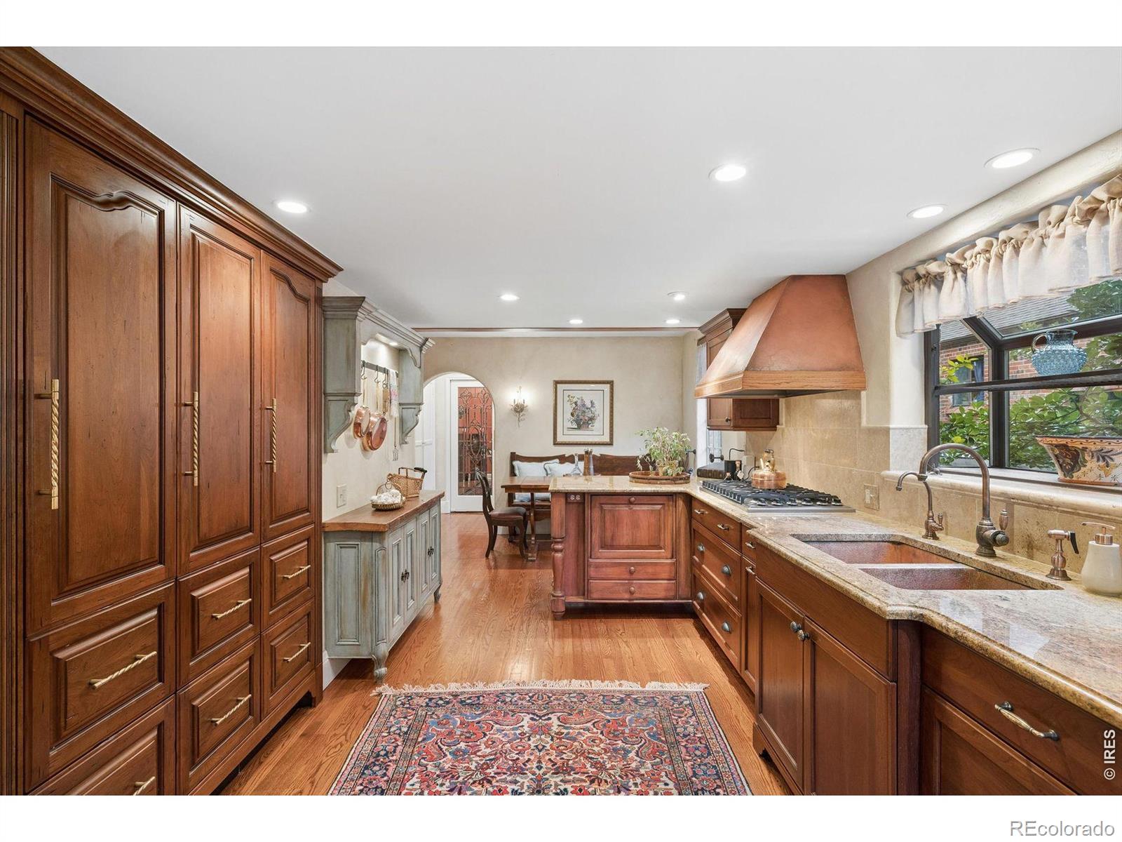 MLS Image #15 for 4330 e 6th ave pkwy,denver, Colorado