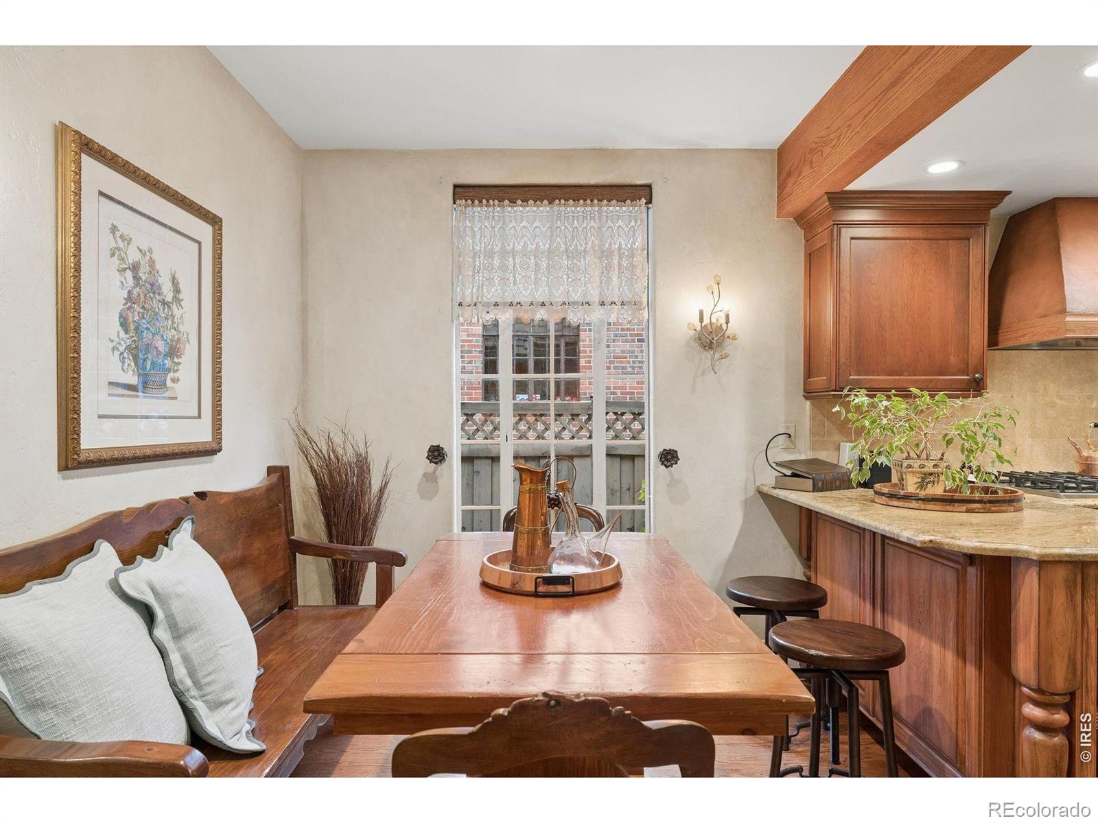 MLS Image #18 for 4330 e 6th ave pkwy,denver, Colorado