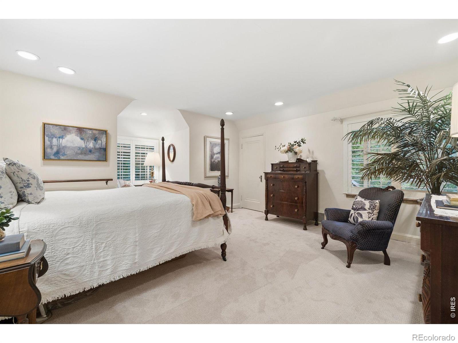 MLS Image #21 for 4330 e 6th ave pkwy,denver, Colorado