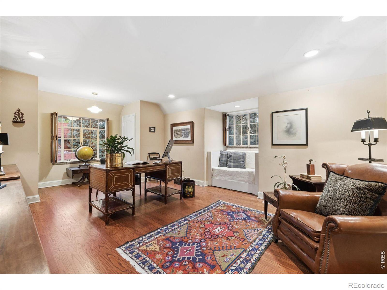 MLS Image #26 for 4330 e 6th ave pkwy,denver, Colorado