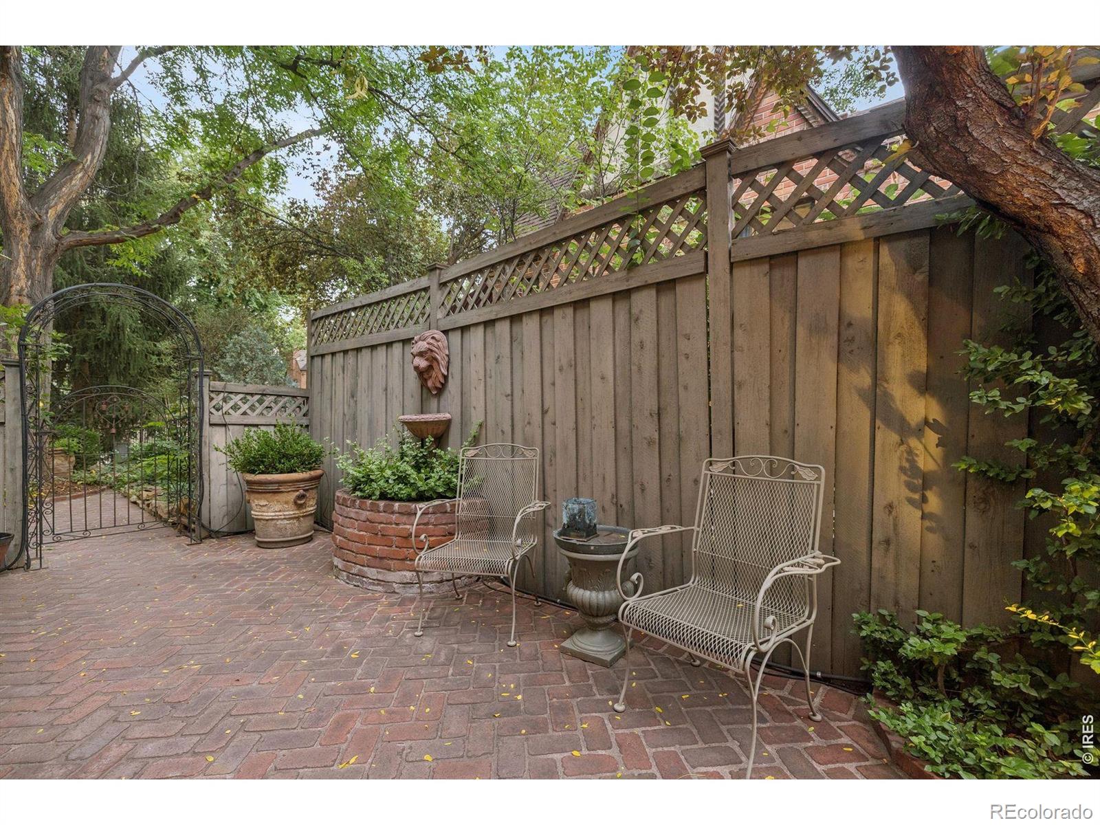 MLS Image #38 for 4330 e 6th ave pkwy,denver, Colorado