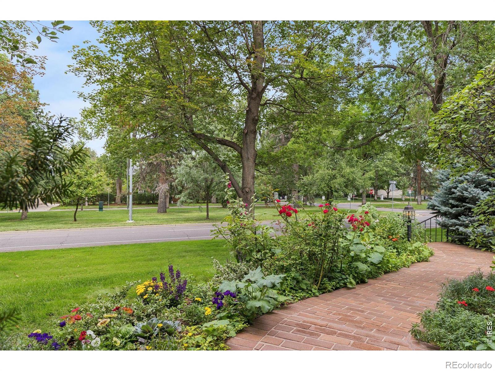 MLS Image #5 for 4330 e 6th ave pkwy,denver, Colorado