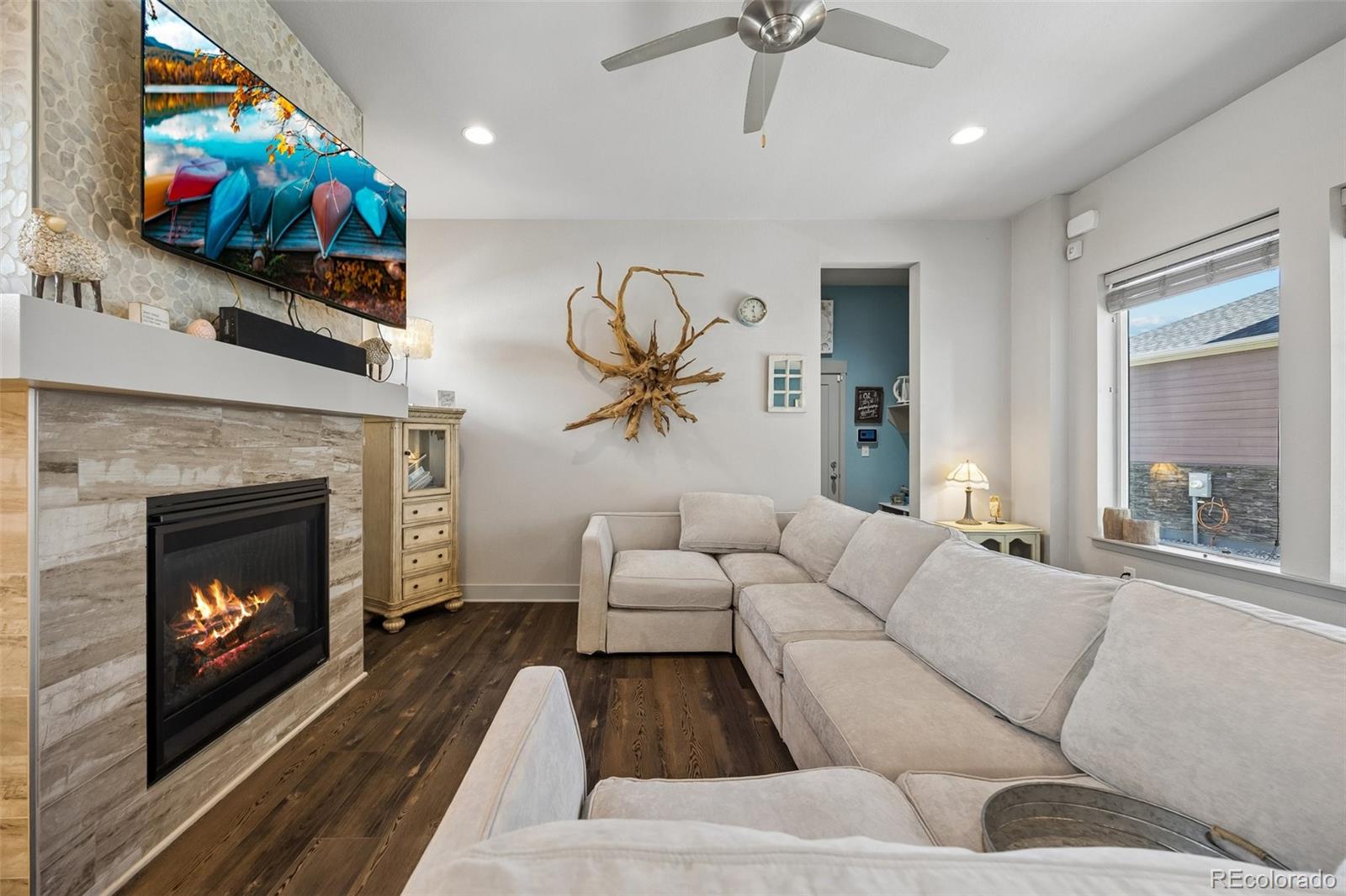 MLS Image #13 for 21463 e 59th place,aurora, Colorado